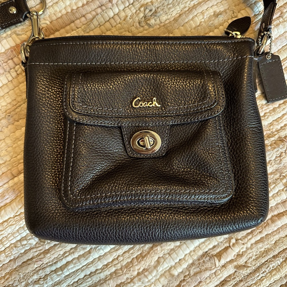 Coach small cross body bag AUTHENTIC